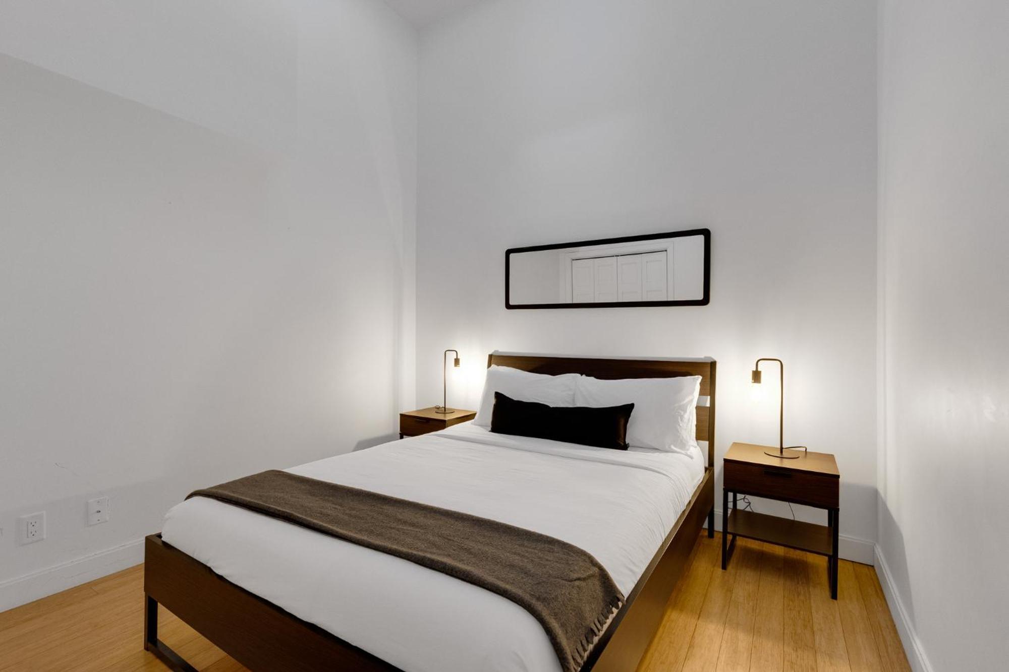 Aparthotel Liv Mtl Main Montreal Exterior foto